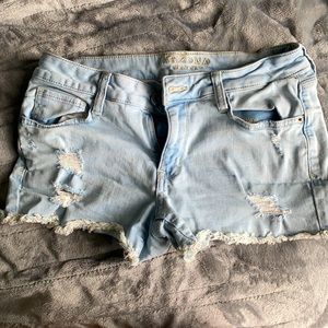 Small juniors Arizona jean shorts